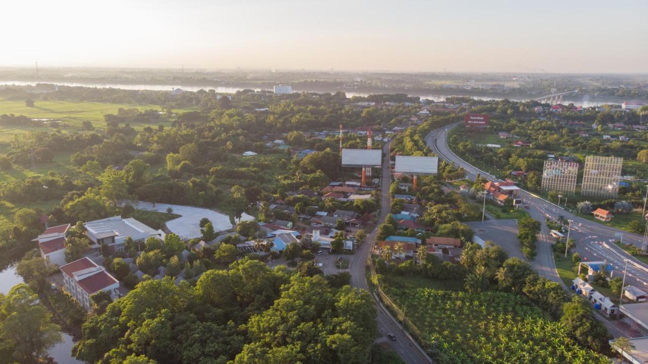 Panlaan Boutique Resort Nong Khai Exteriör bild